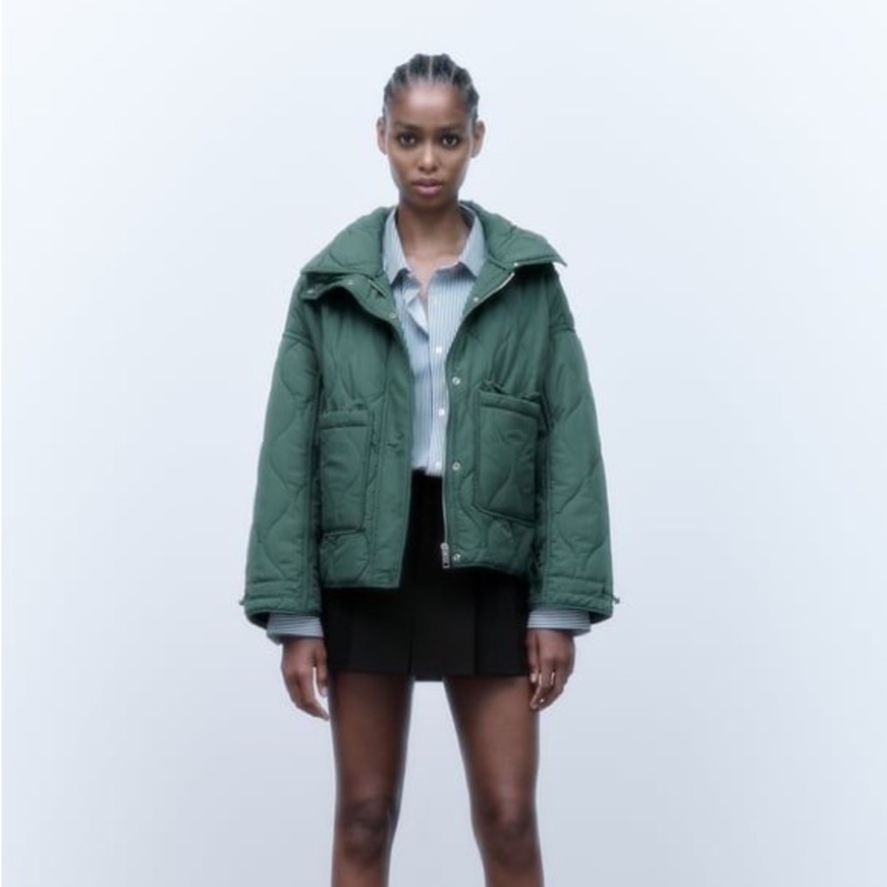 Zara short puffer jacket in green